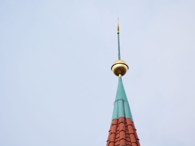 Kirchturm im Norden von Nürnberg